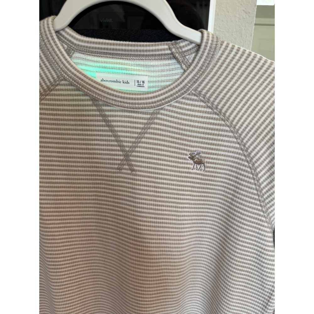 Abercrombie Kids Tan White Striped Waffle Knit Thermal Long Sleeve Shirt 15/16 - Picture 2 of 3